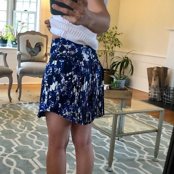 Piperlime Pleated Mini Skirt - Picture 3 of 8